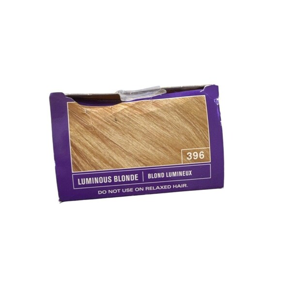 Softsheen Carson Dark & Lovely #396 Luminous Blonde New - Picture 2 of 3